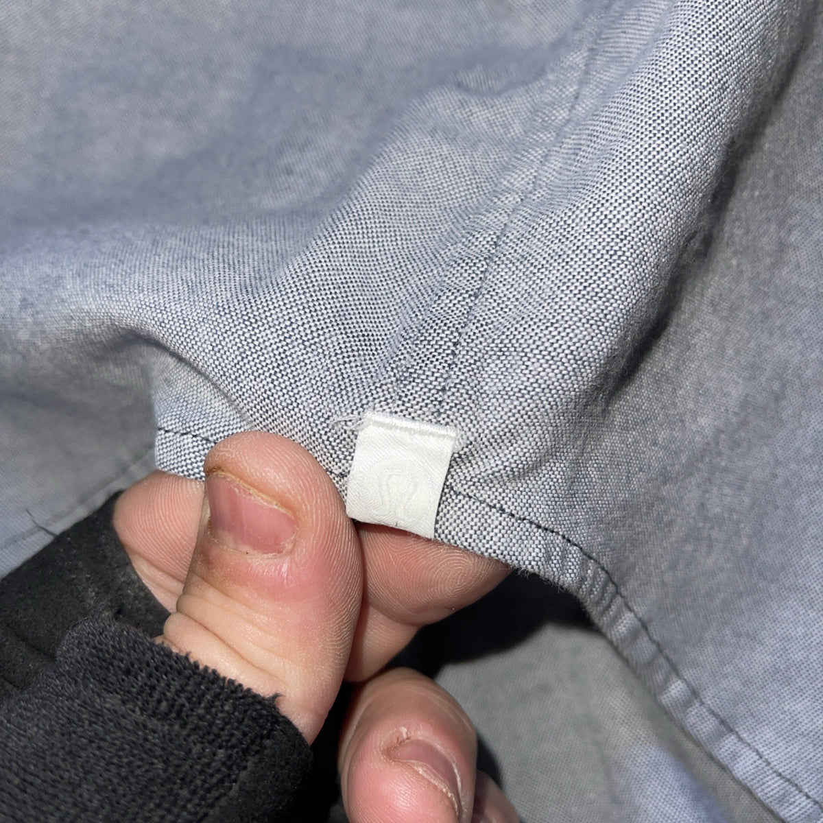 Lululemon Button Up Large 