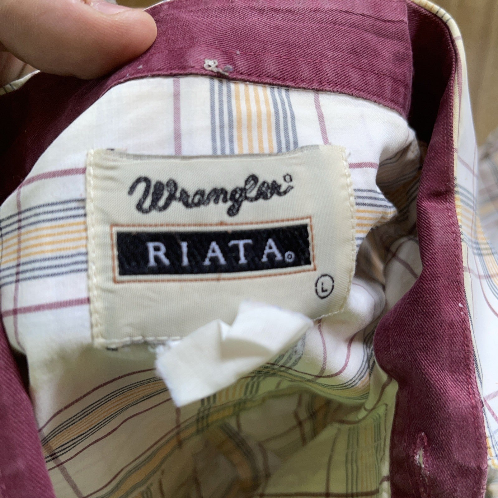 Wrangler Riata Button Up Large 