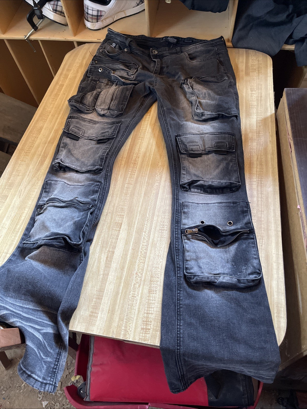 Switch Stacked Cargo Jeans 36/36