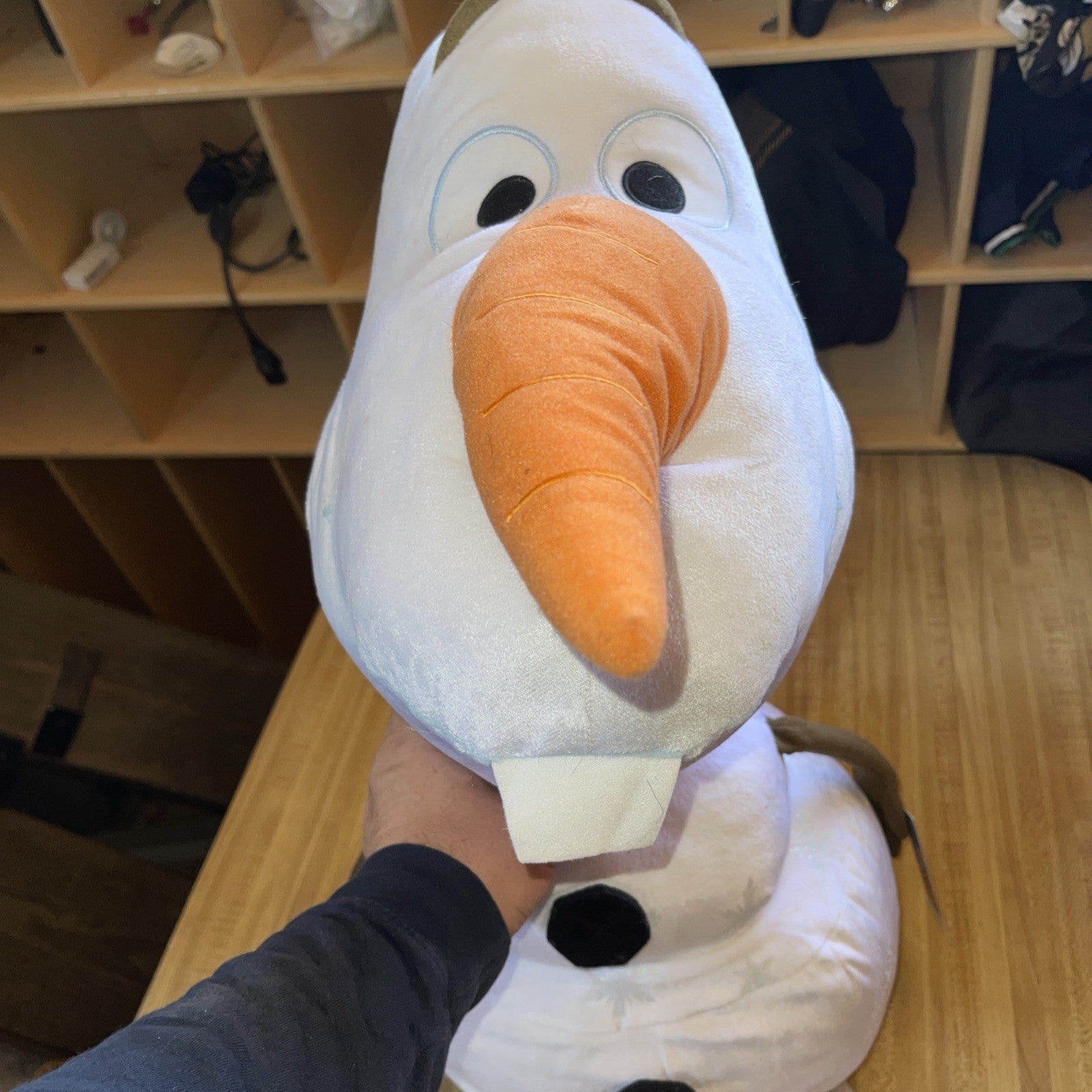 Disney Frozen Olaf Snowman 26"  Extra Large Plush Stuffed Animal Snowman Elsa