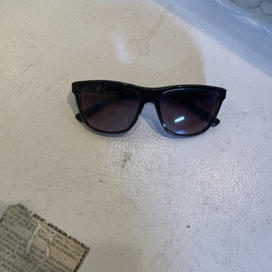D’Blanc Last Laugh Sunglasses 