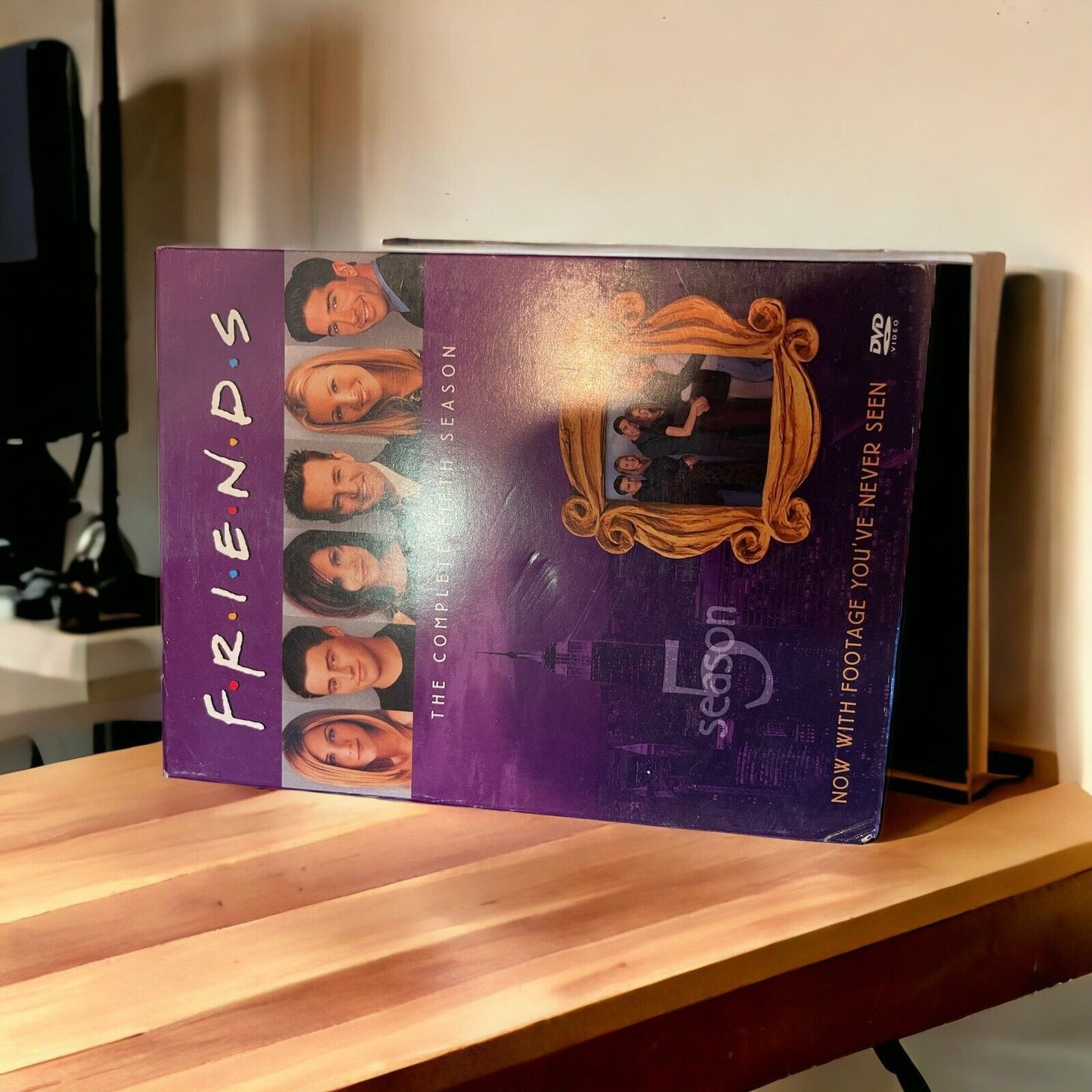 Friends The Complete Series Seasons 1-10 DVD  Plus A Couple Of Extra Dvds