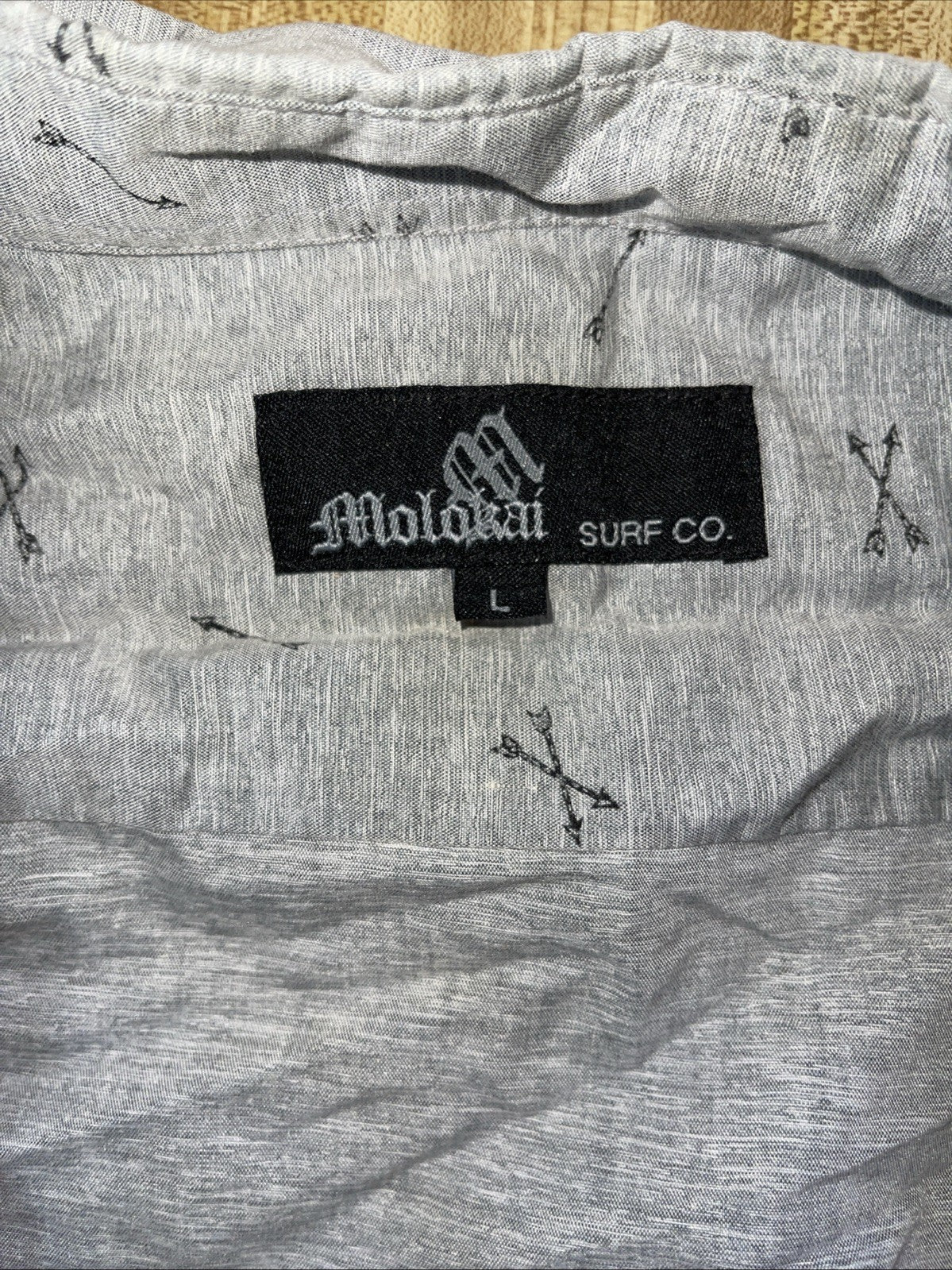 molokai surf button up shirt Large 