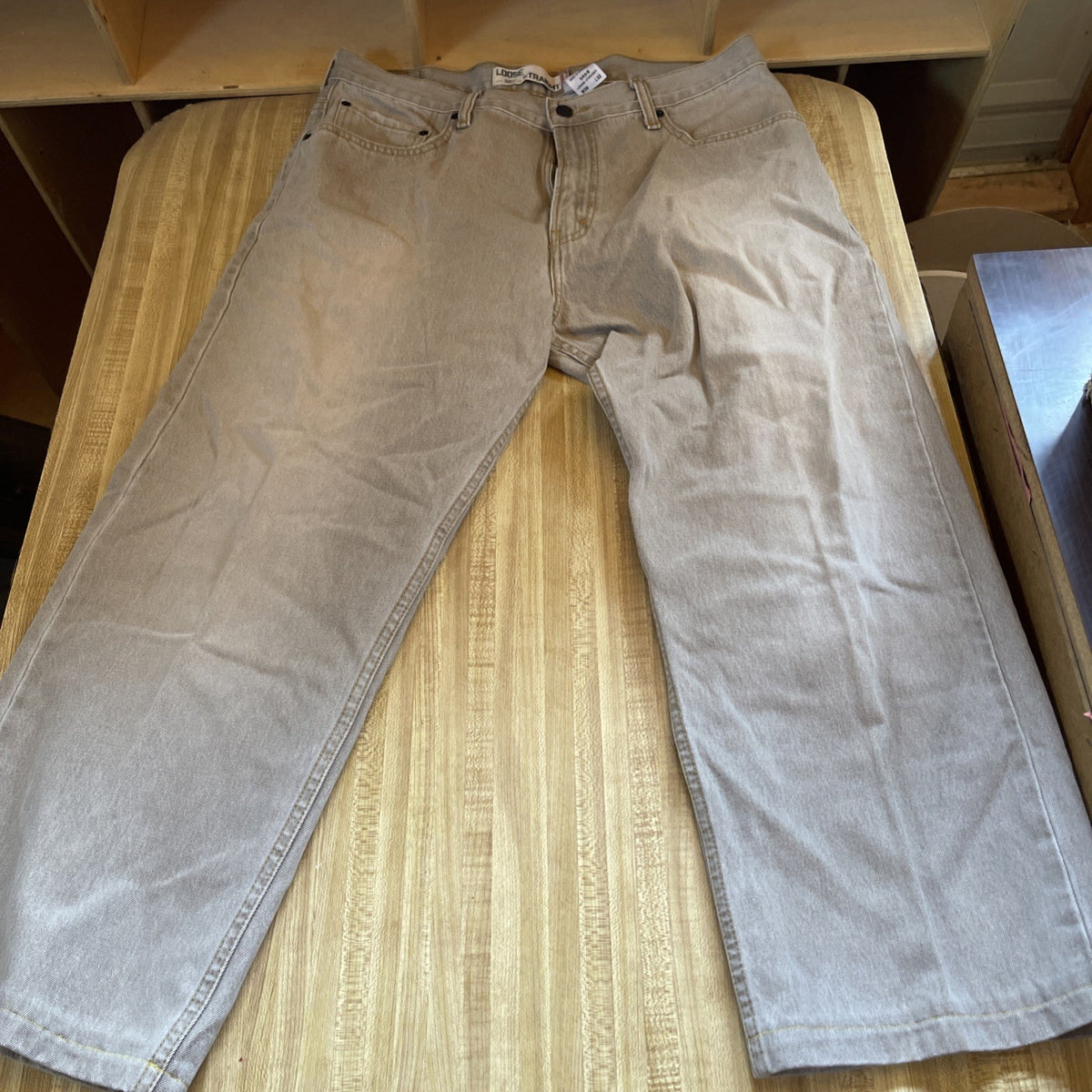 levis 569 loose straight jeans Wide Leg Baggy 36/27 Tag Says 36/32