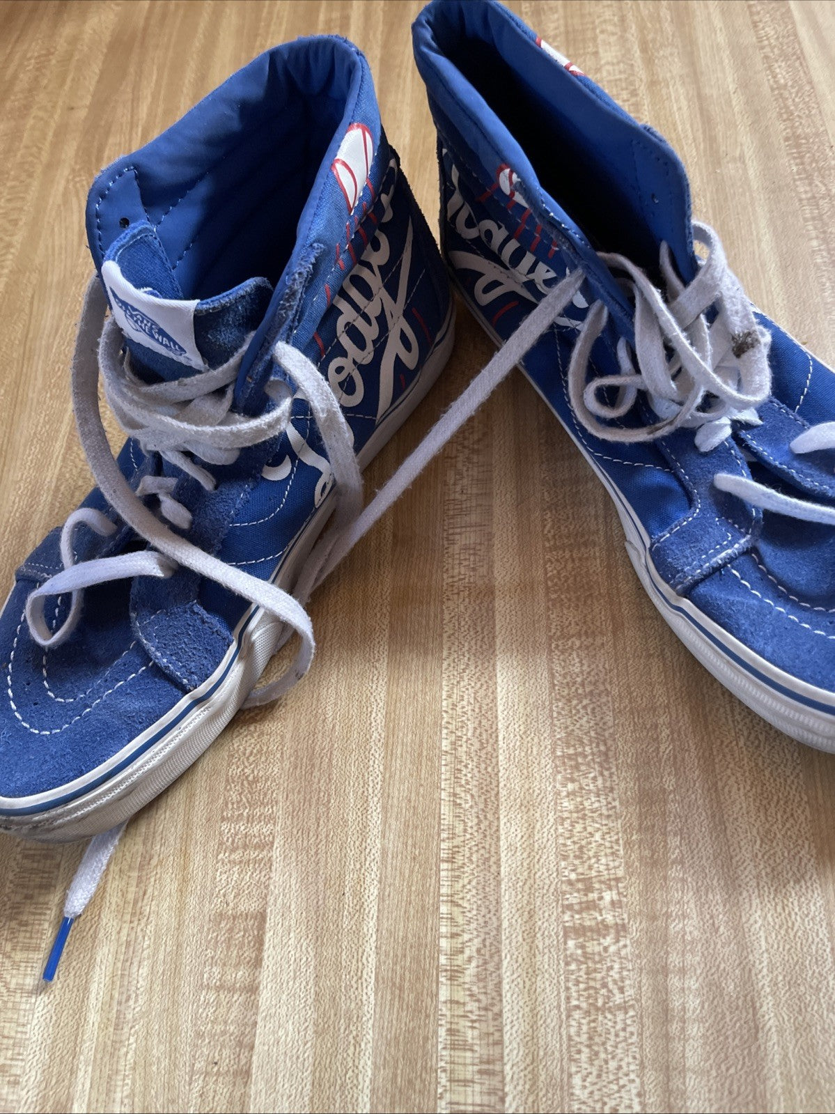 LA Dodgers Vans Men’s 7.5 Women’s 9