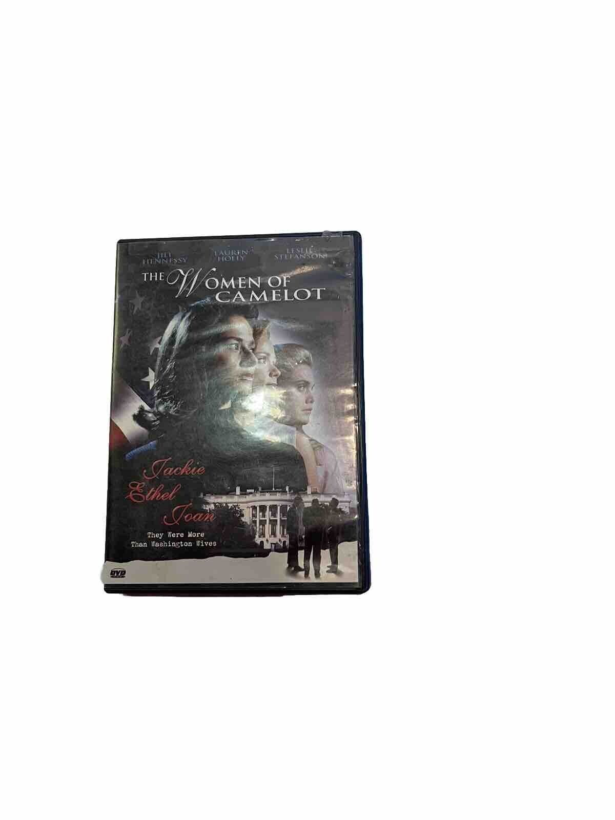 The Women Of Camelot )Jill Hennessy, Lauren Holly, Leslie Stefanson