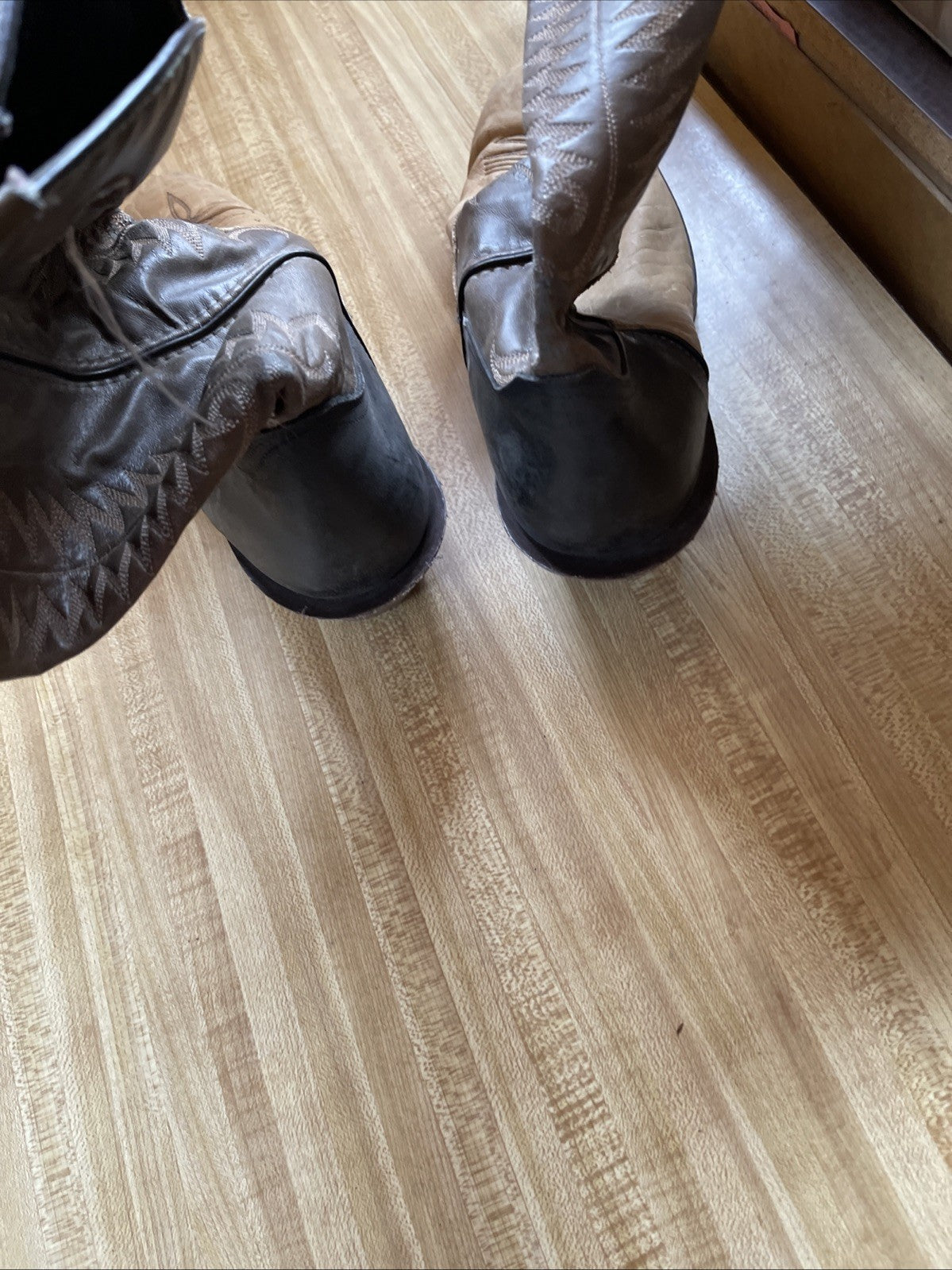 laredo cowboy boots 13 D