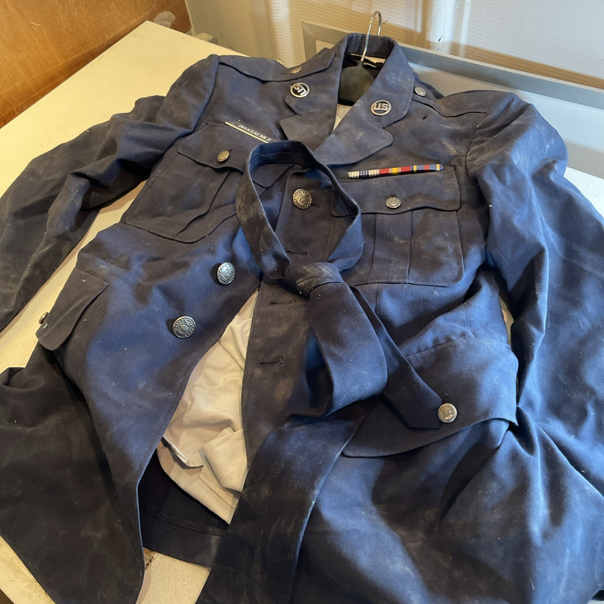 US Military Officers Uniform Jacket, Shirt And Tie 