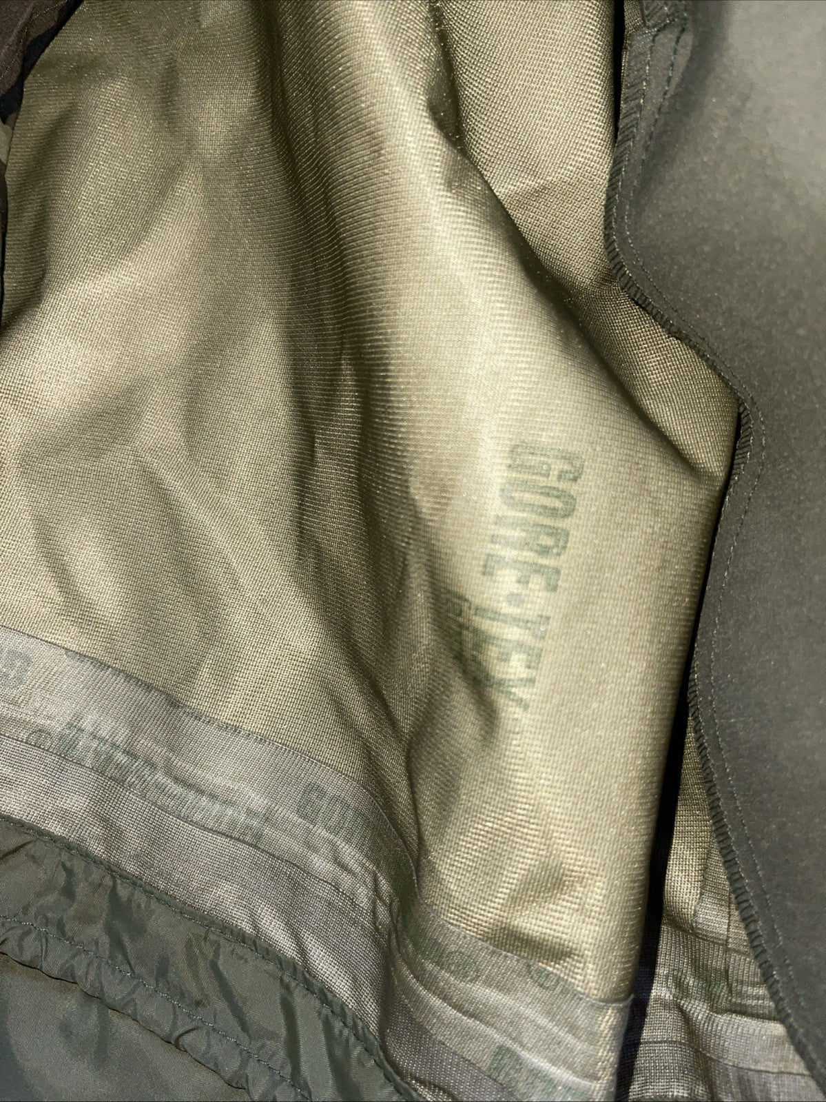 Vintage Tennier Industries Jungle Camo Goretex Parka Medium 