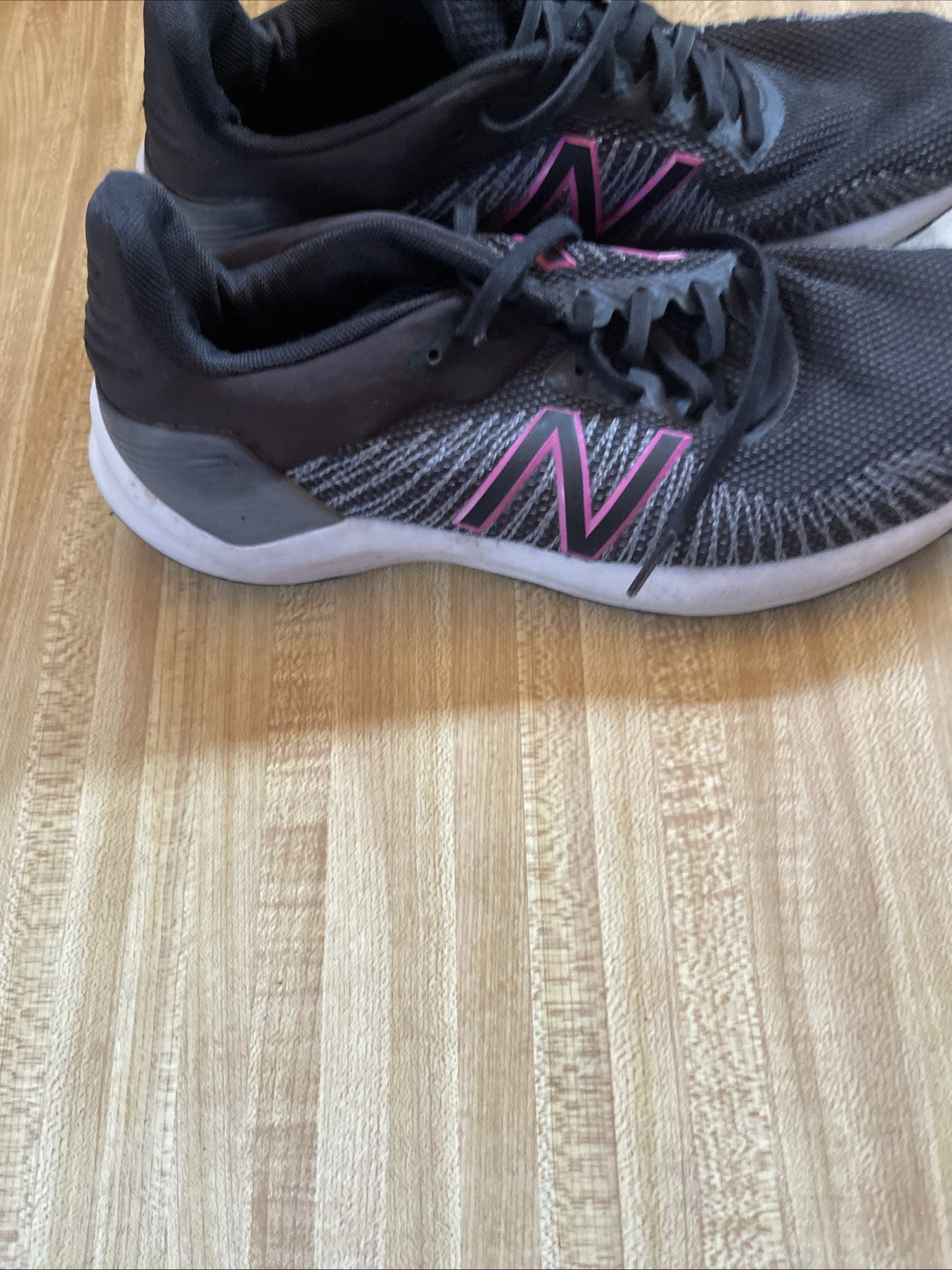 New Balance Ventr Size 9
