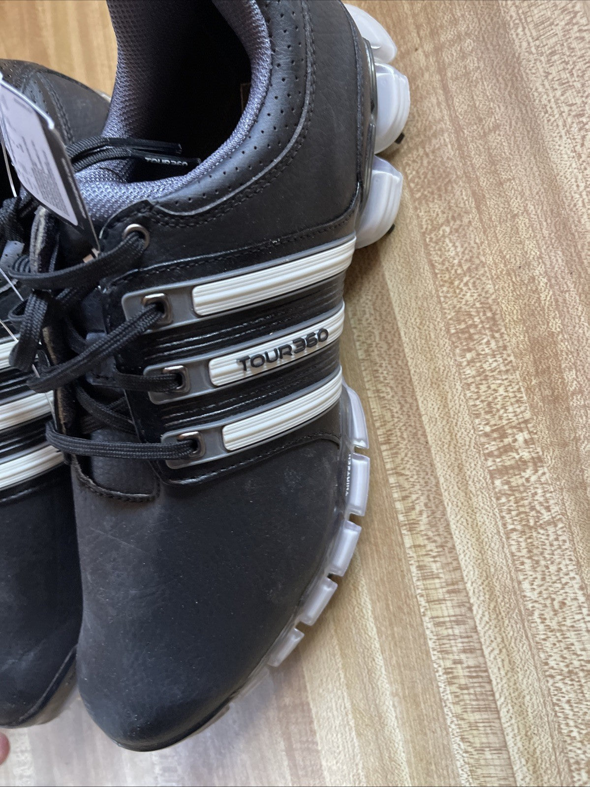 adidas tour 360 golf shoes Size 9 NWT 