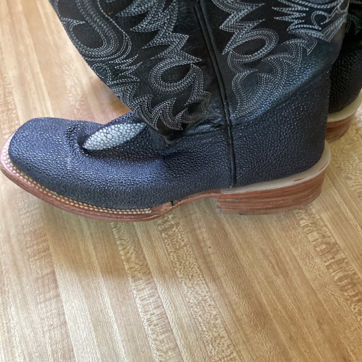 Quincy Boots 6