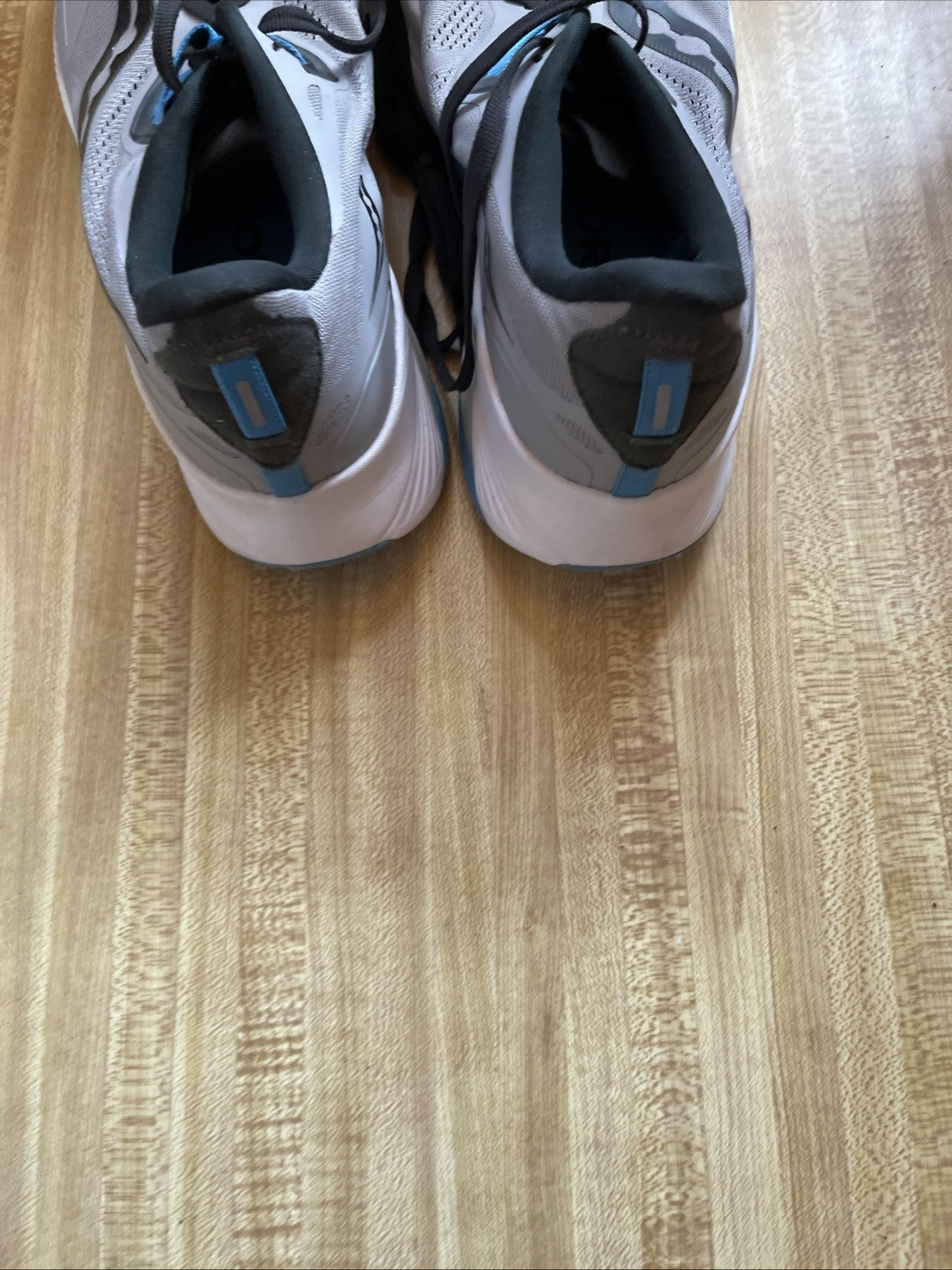saucony pwrrun Size 8.5