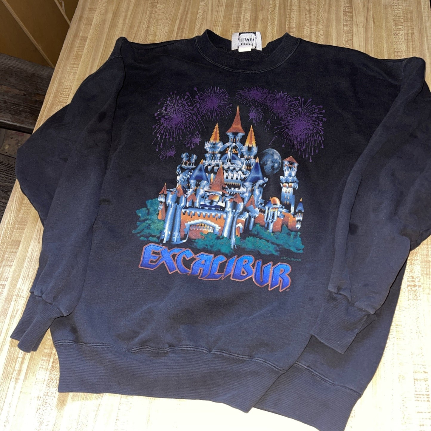 Vintage Casino Classics Sweatshirt XL