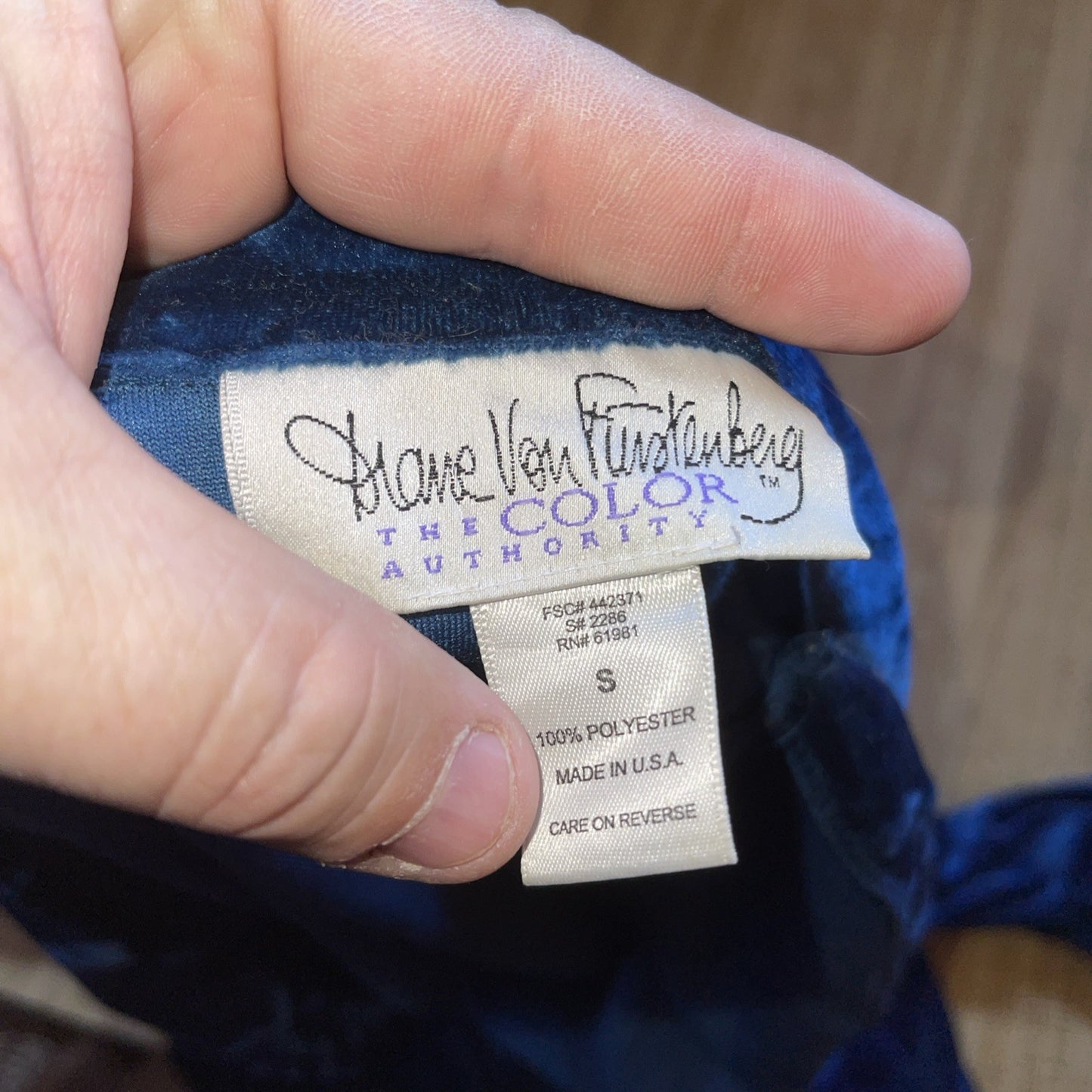 vintage diane von furstenberg top Small