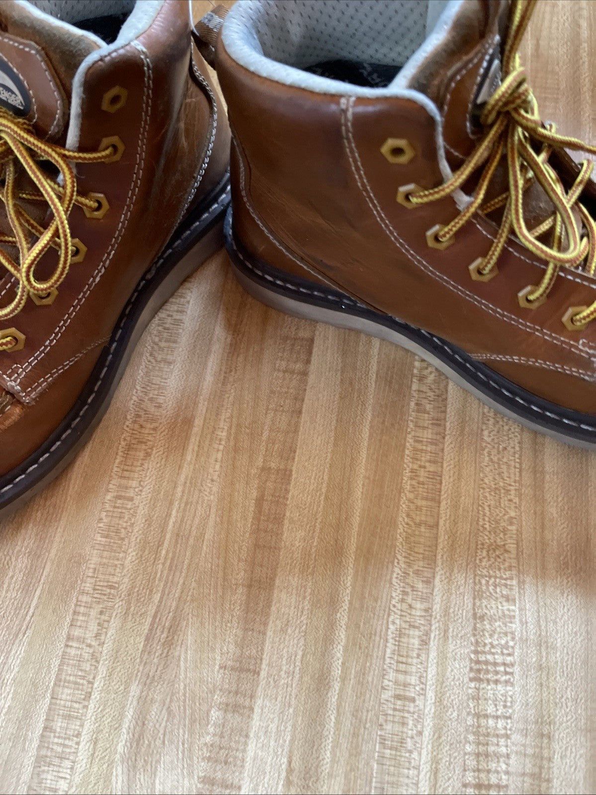 Avenger Work Boots Steel Toe Size 7.5