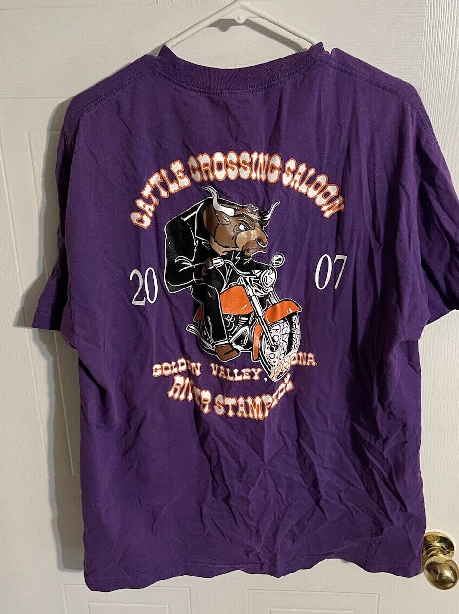 Cattle Crossing Saloon T Shirt XL
