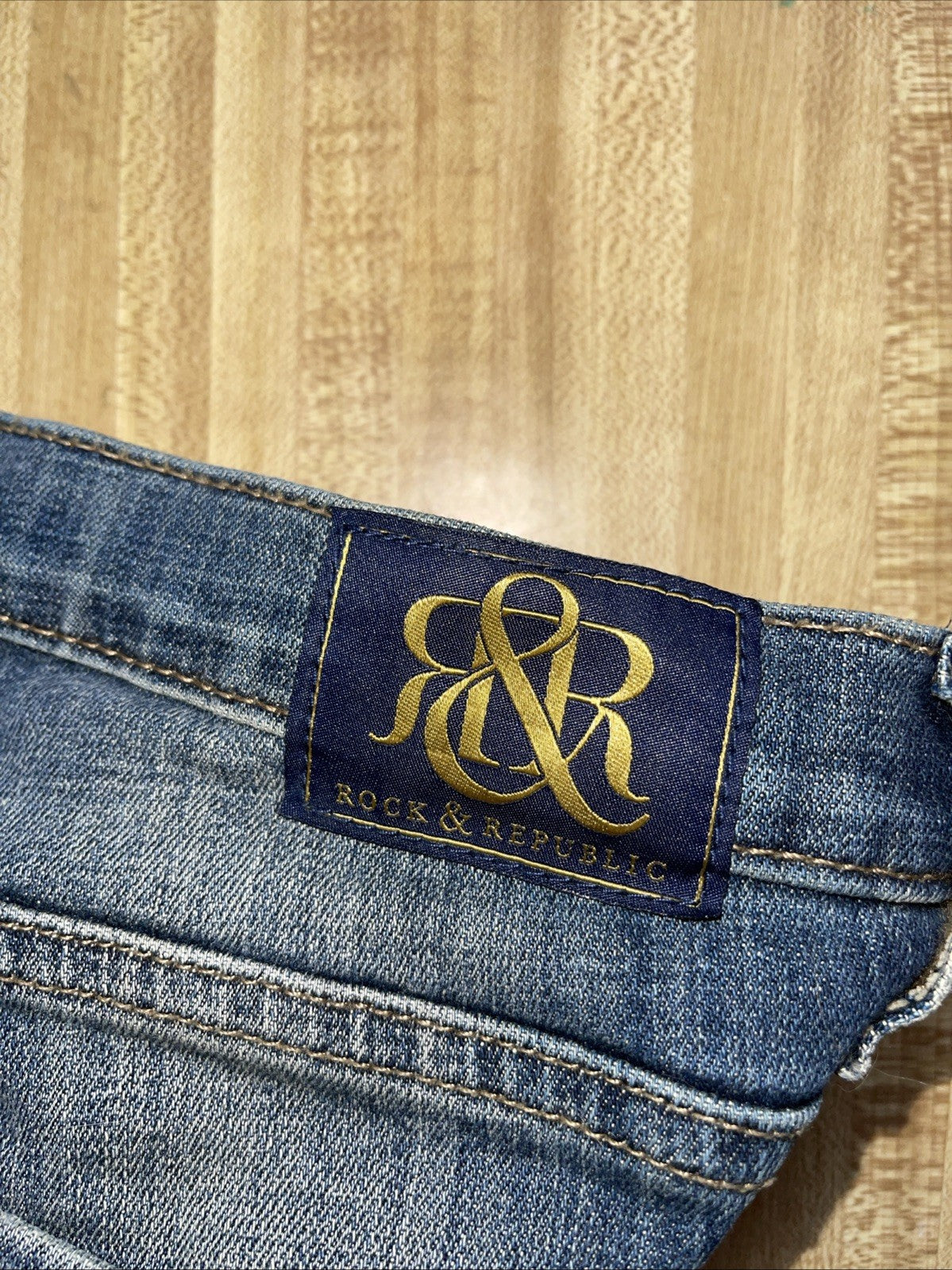 Rock & Republic Kasandra Flared  BootcutJeans 14