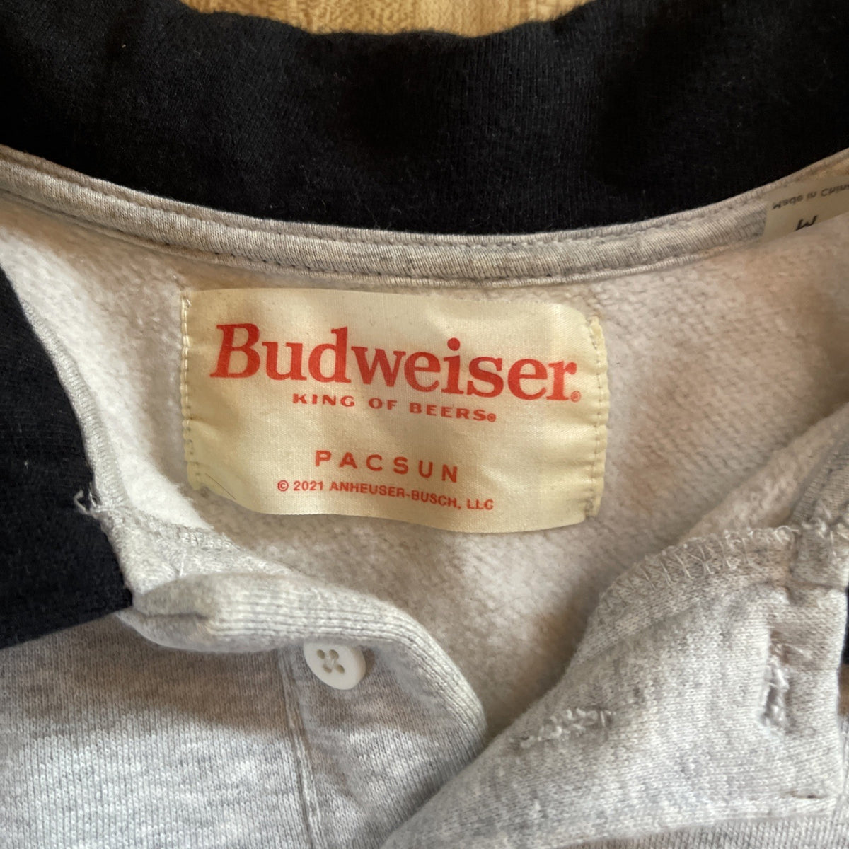 Pacsun Budweiser King Of Beers Sweater Medium 