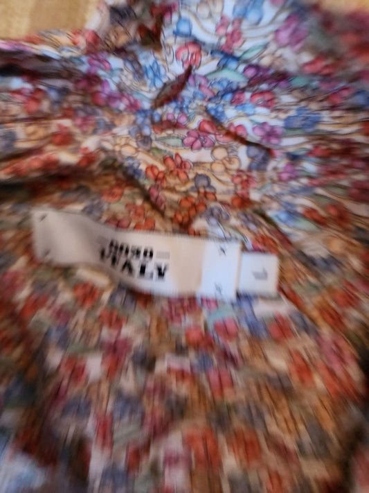 0039 italy Button Up Large 