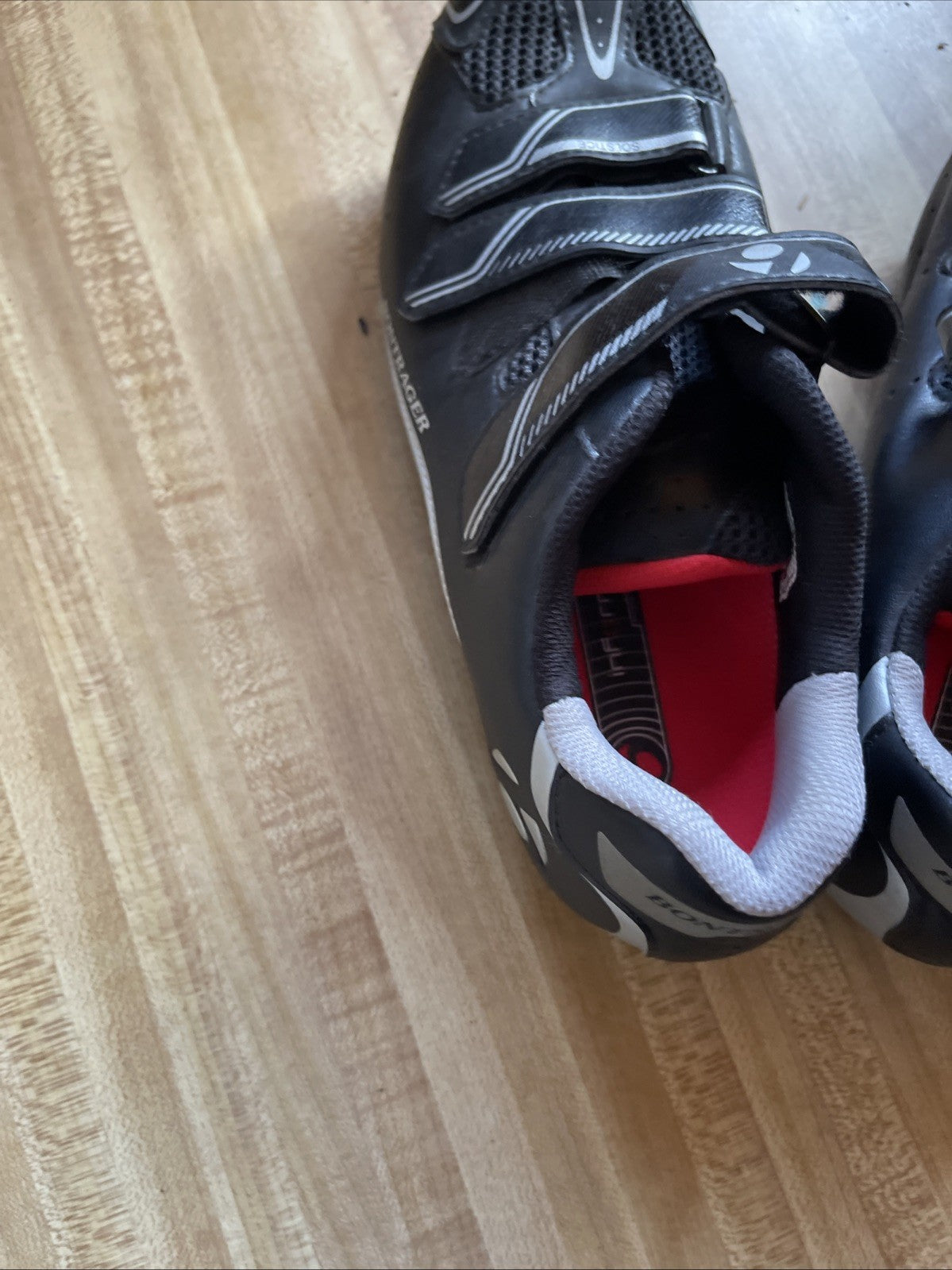 bontrager Solstice cycling shoes 9