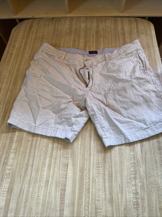 Untuckit Shorts 40