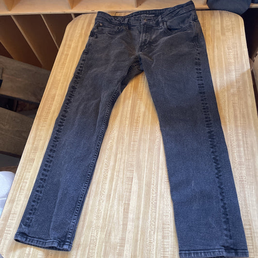 Guess Slim Straight Jeans 34/30