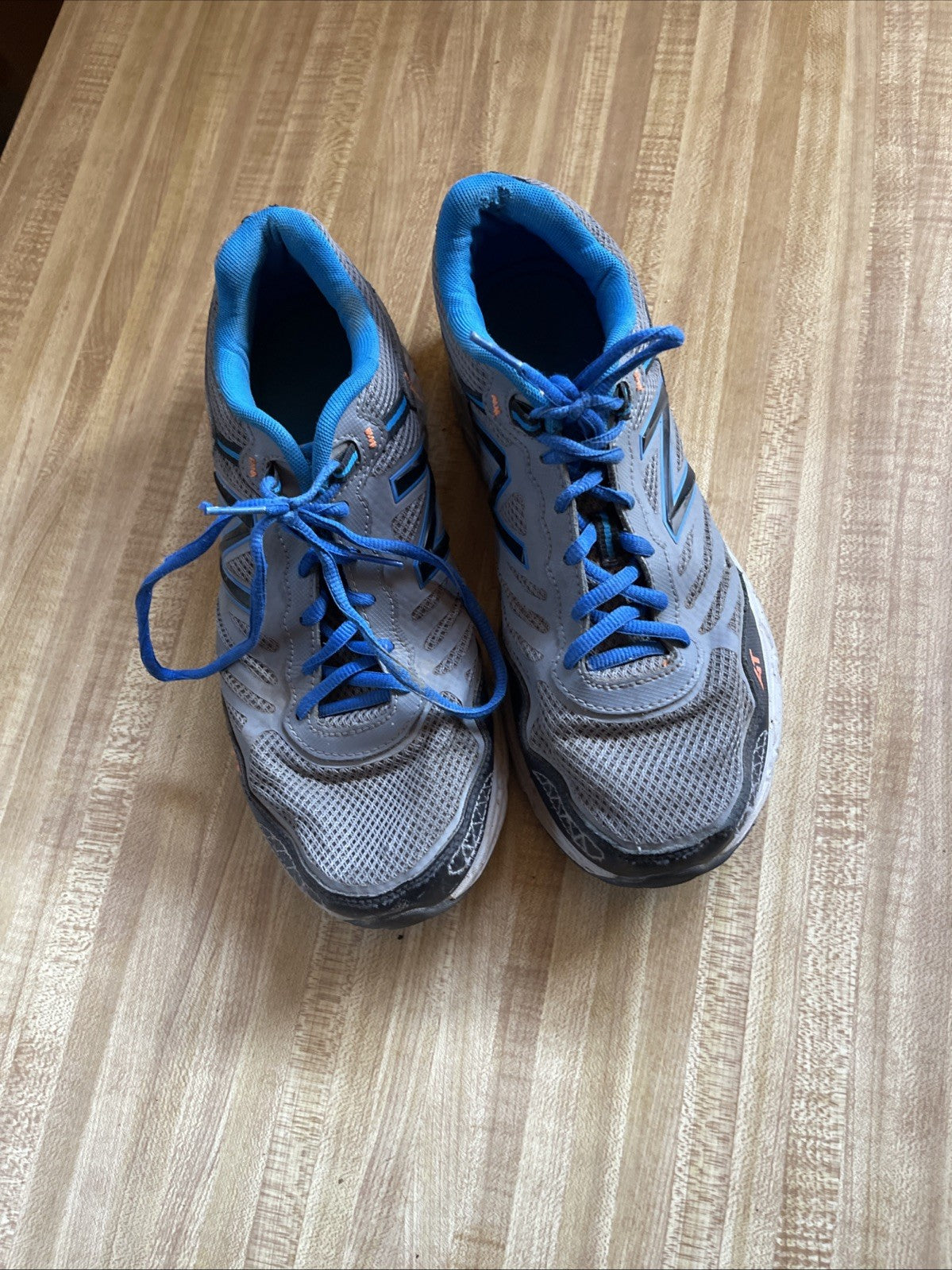 New Balance 573 AT Size 9