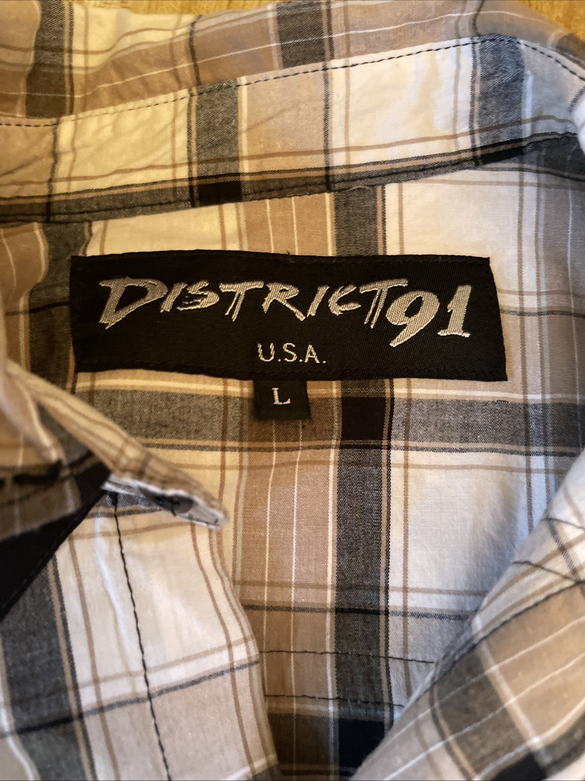 District91 Button Up