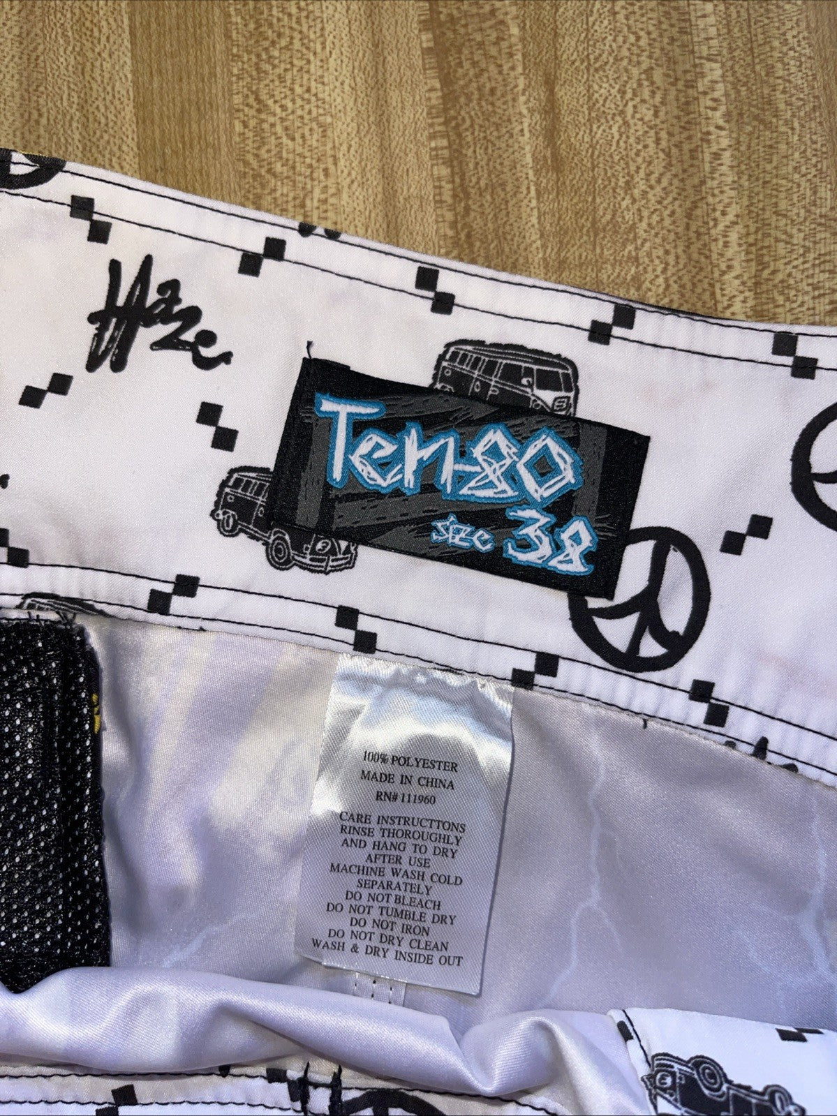 Ten Eighty Board Shorts Size 38