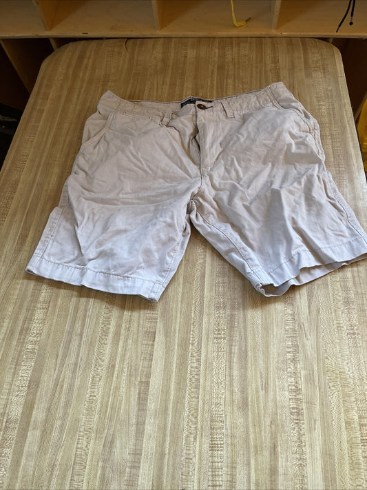 American Eagle Shorts 33