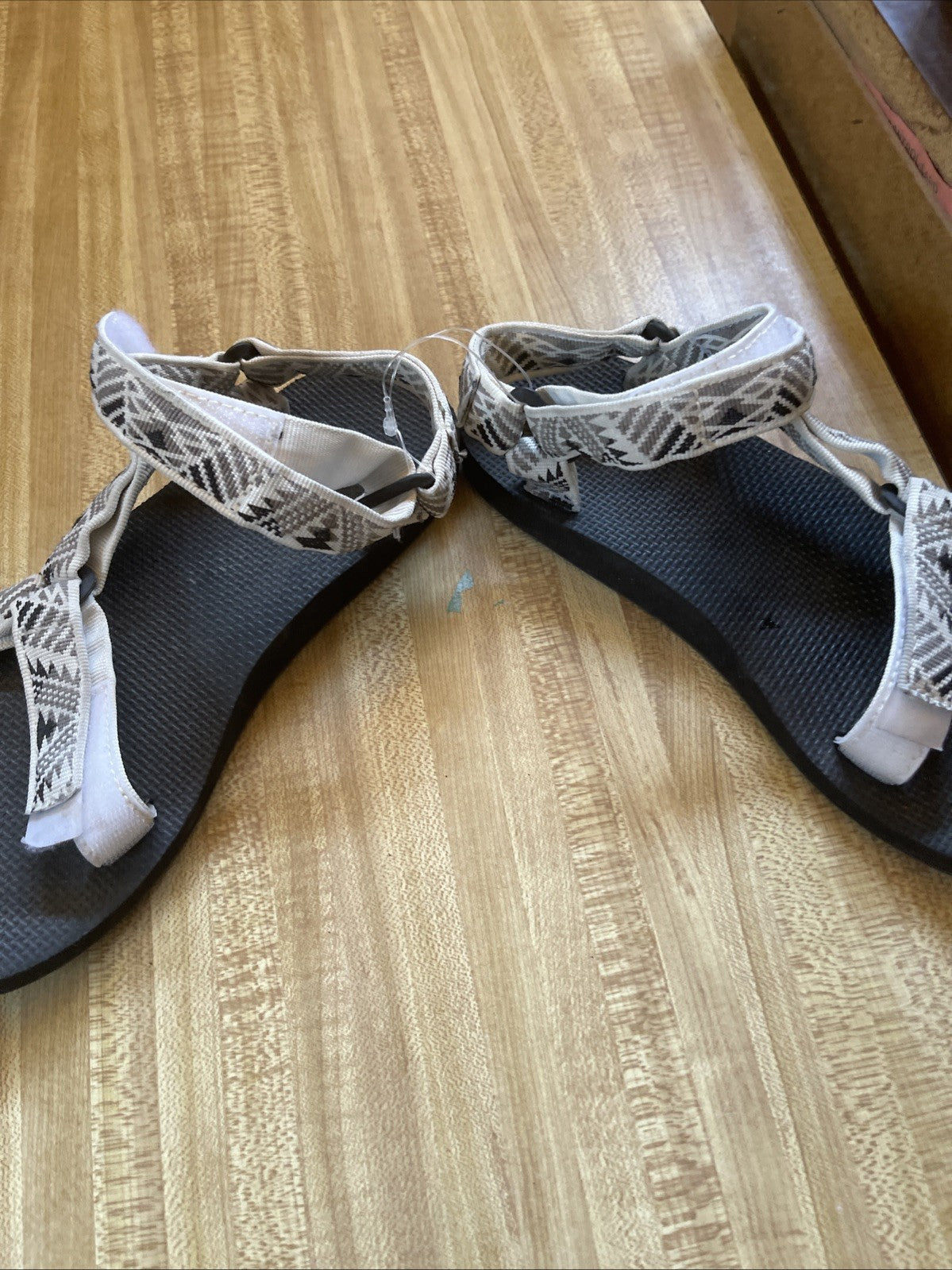 teva sandals 6