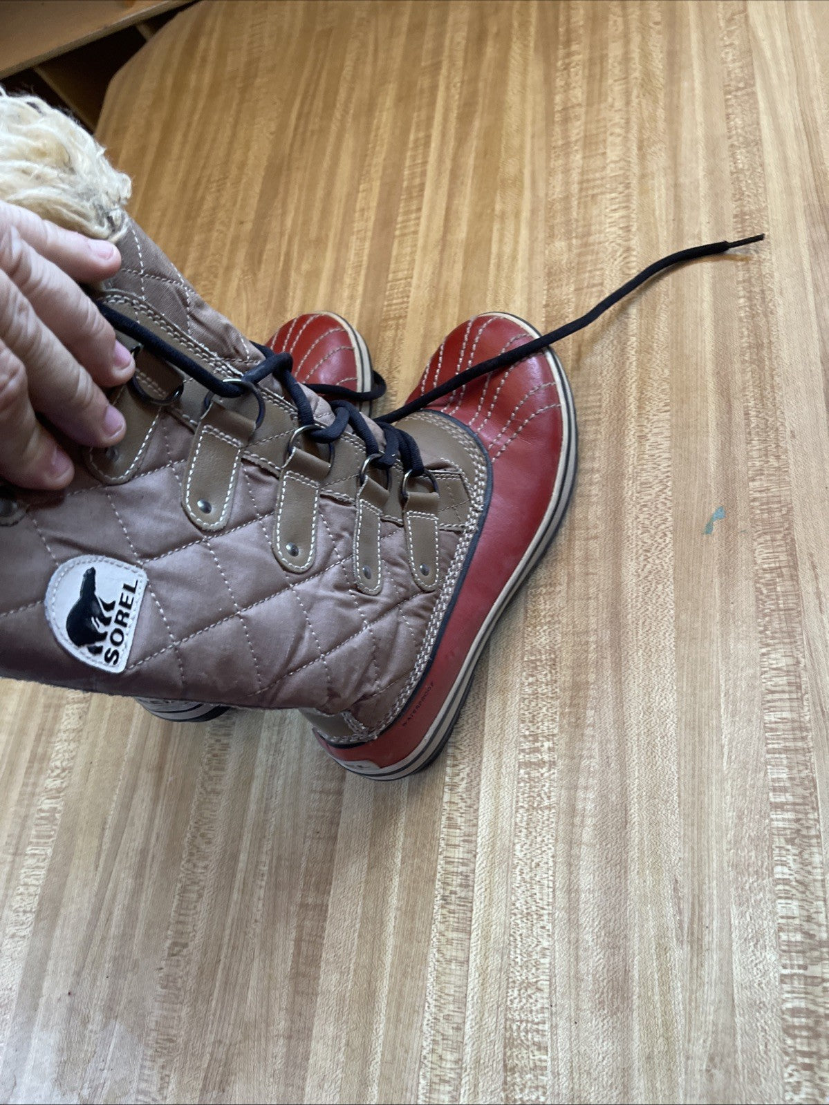 sorel snow boots women 7.5