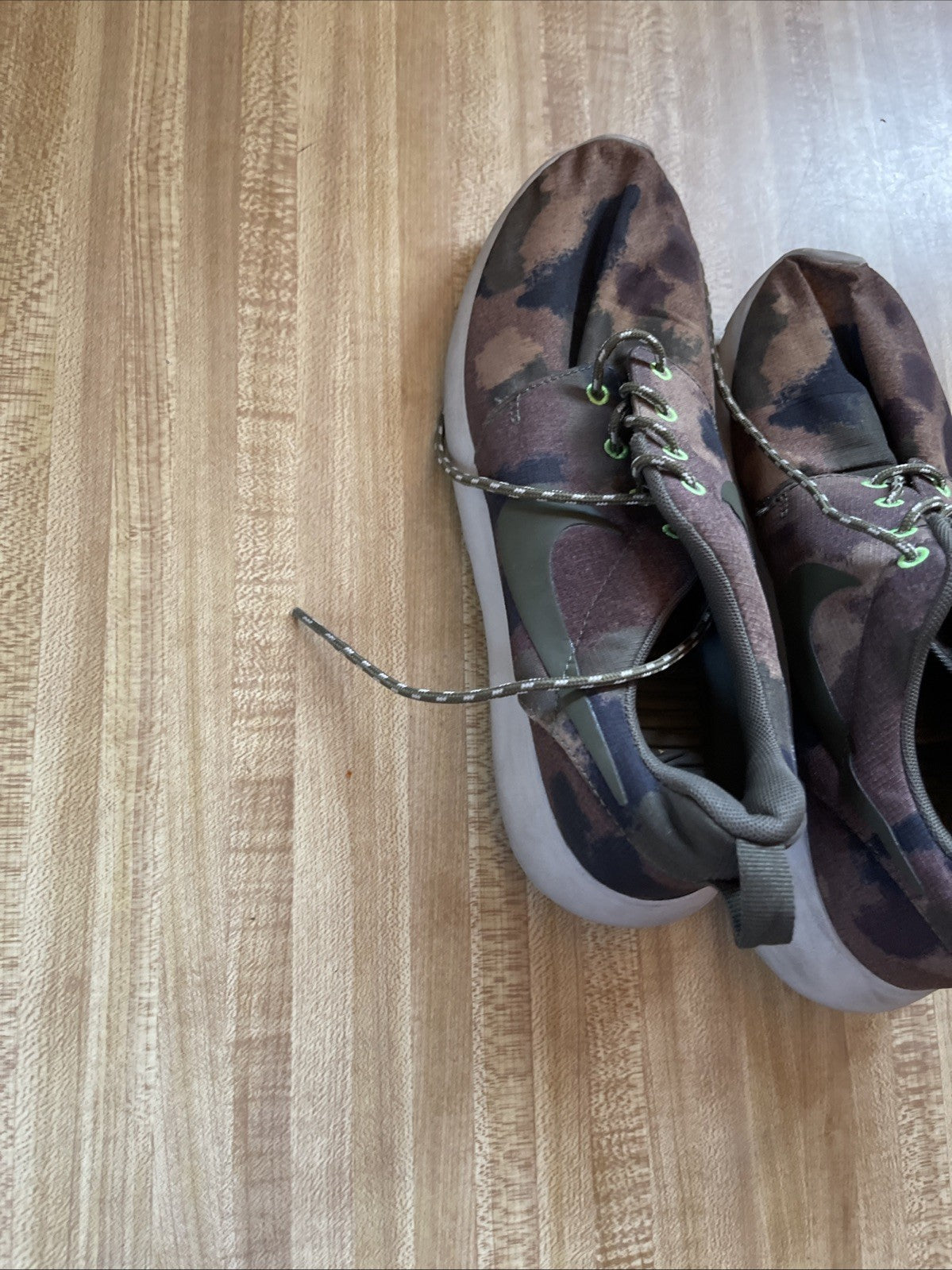 Nike Roshe Run Camo Size 8