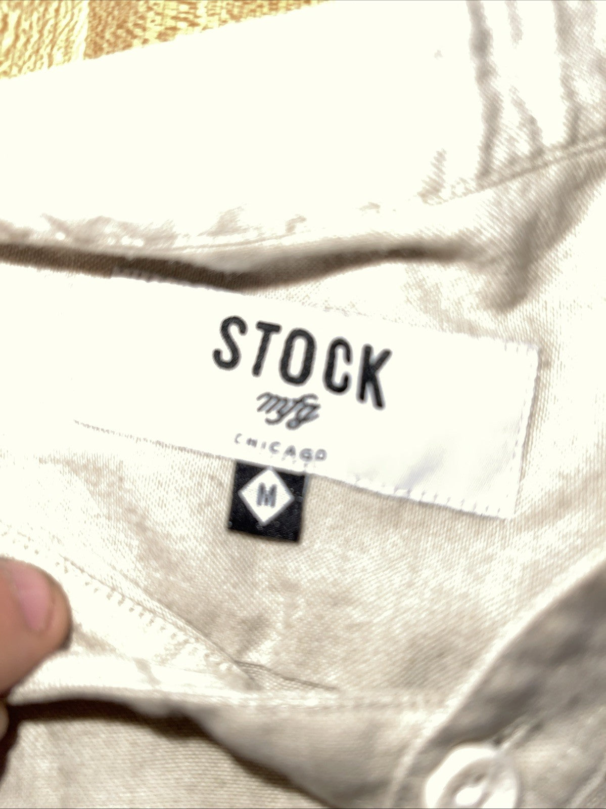 Stock Mfg Button Up Medium 