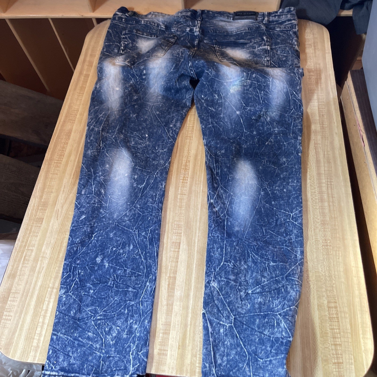 Lion Dynasty Jeans 42/32