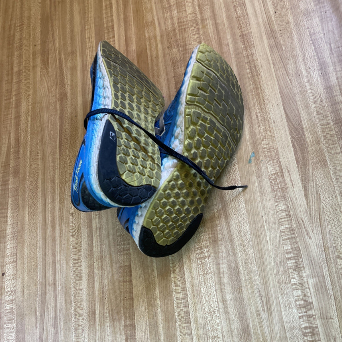 new balance fresh foam 1080 Size 10