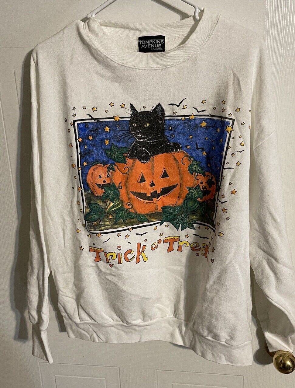 Vintage Made In USA Tompkins Avenue Trick Or Treat Sweatshirt XL