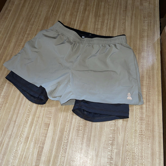 chubbies shorts small 4 inseam