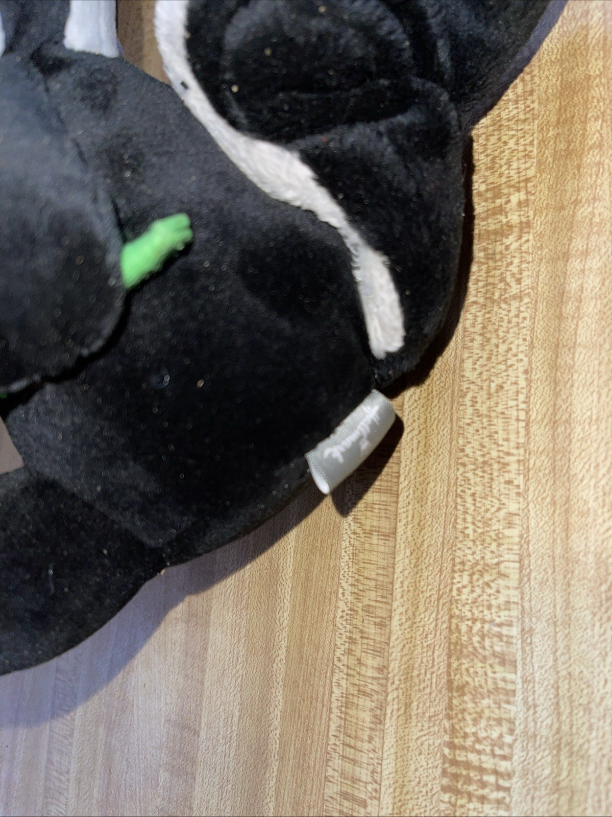 Hallmark X Looney Tunes Pepe Le Pew Plush