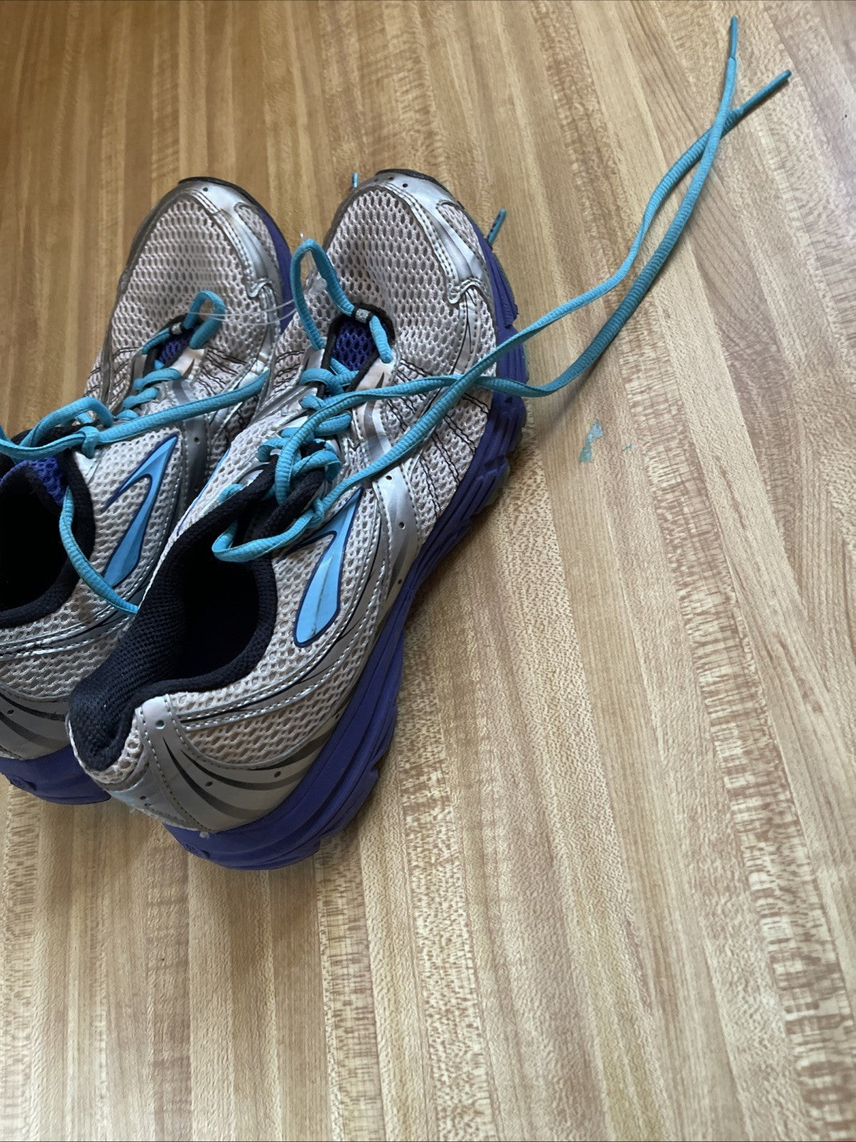 Brooks Launch 8.5
