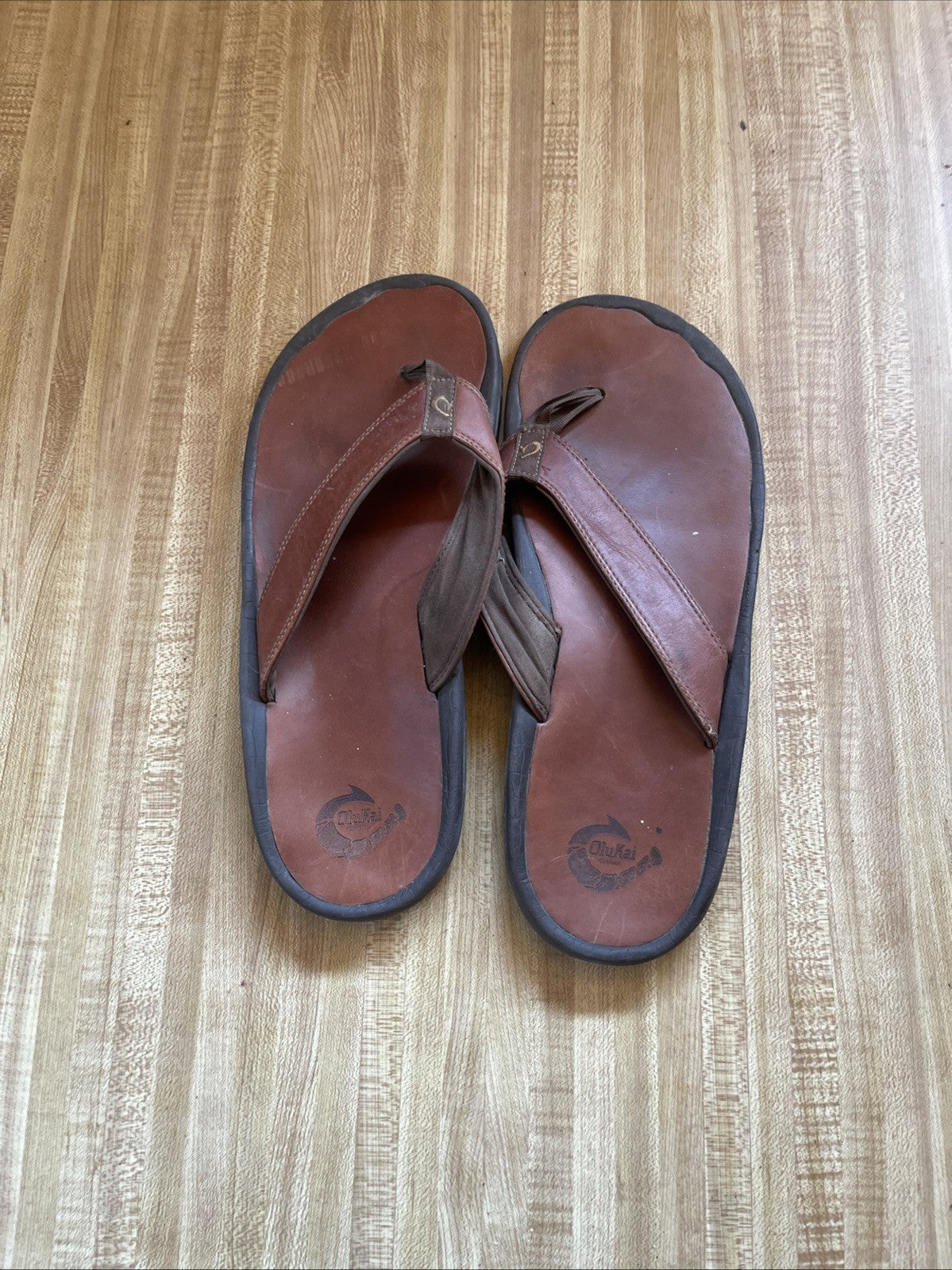 olukai flip flops mens 13 Wide