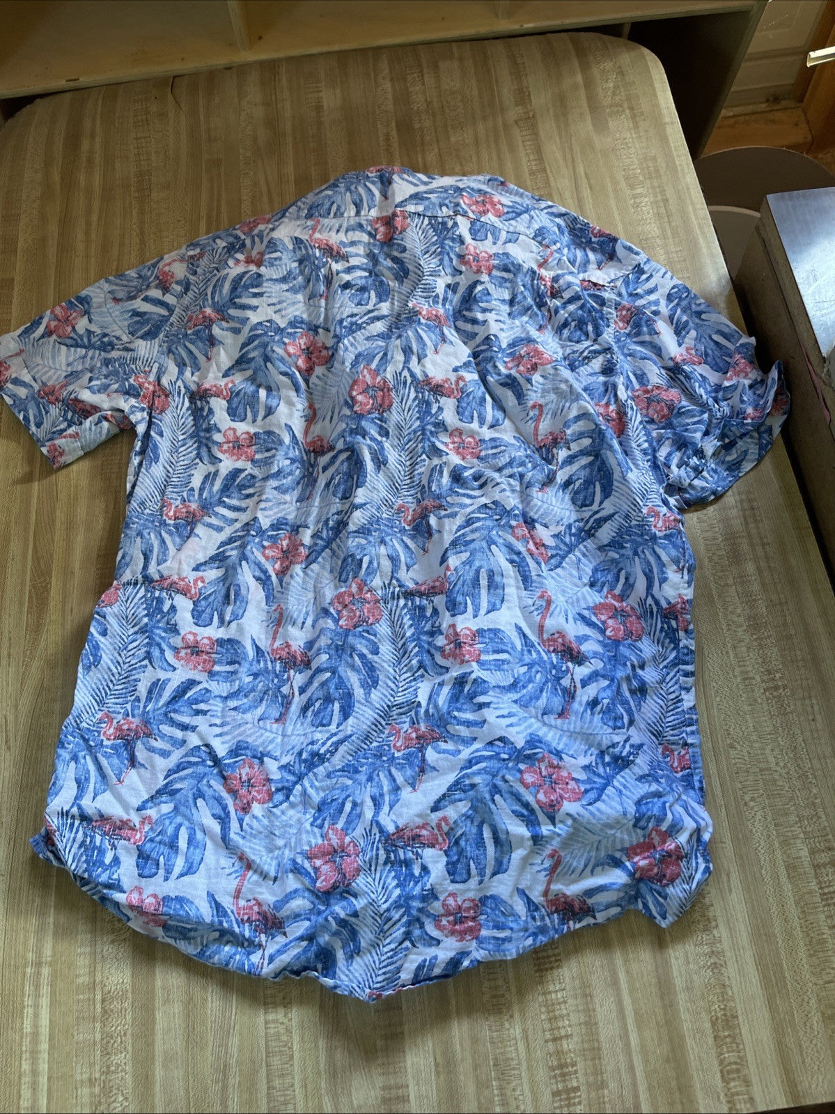izod saltwater shirt large