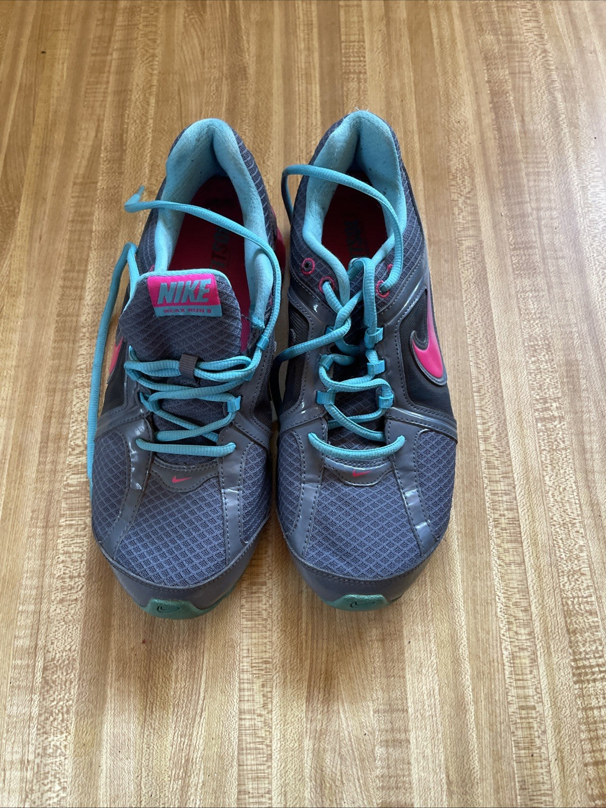 Nike Reax Run 8 Size 9.5