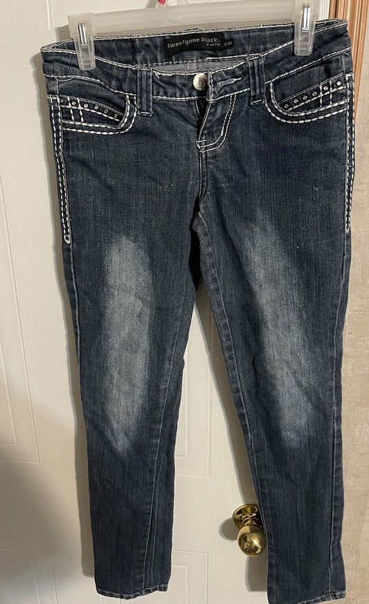 TWENTYONE BLACK RUE21 Slim Boot Embroidered Studded Flap Pocket Jeans 1/2