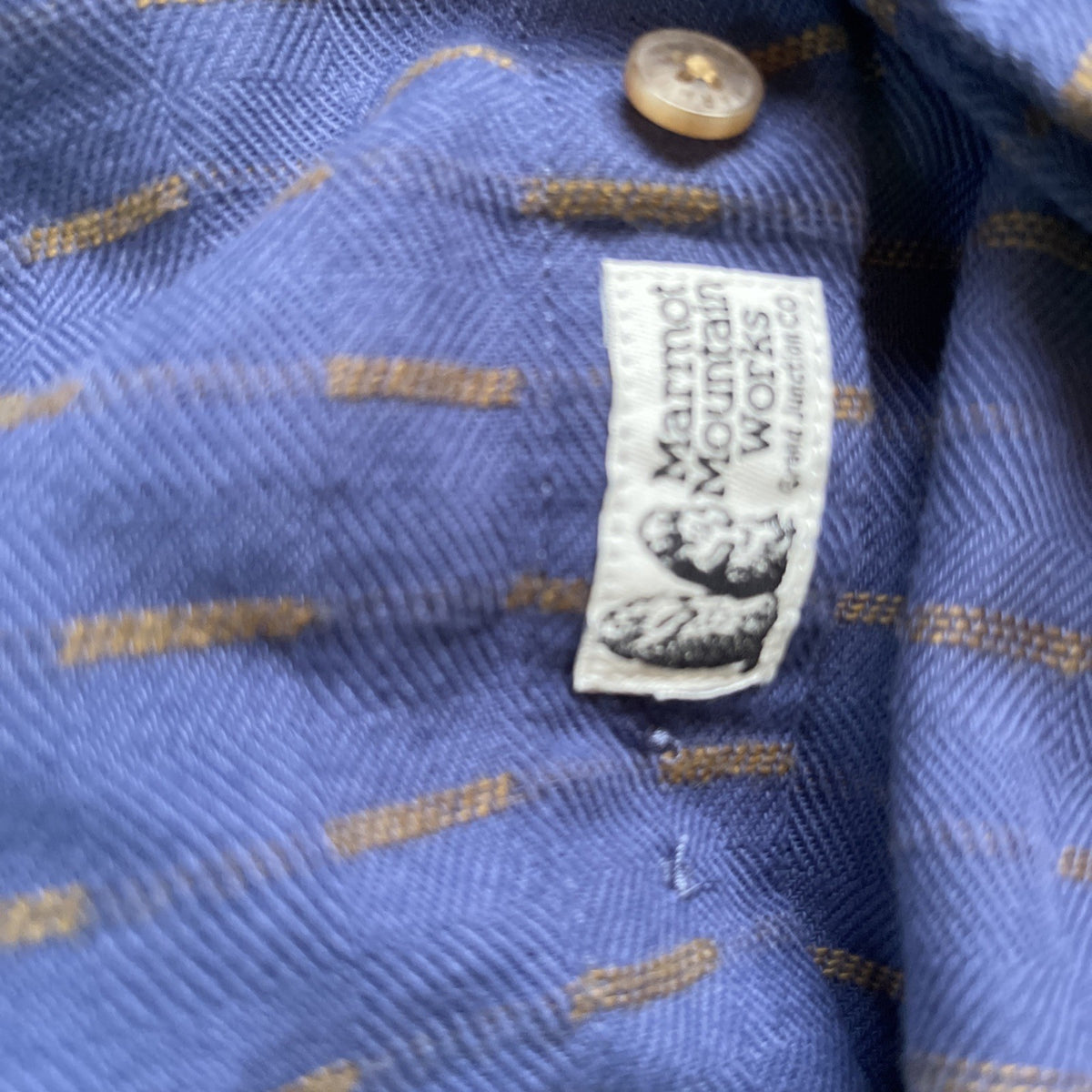 marmot mountain works shirt XL