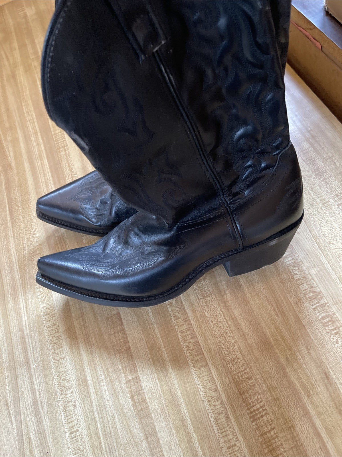 Laredo Cowboy Boots 11 D