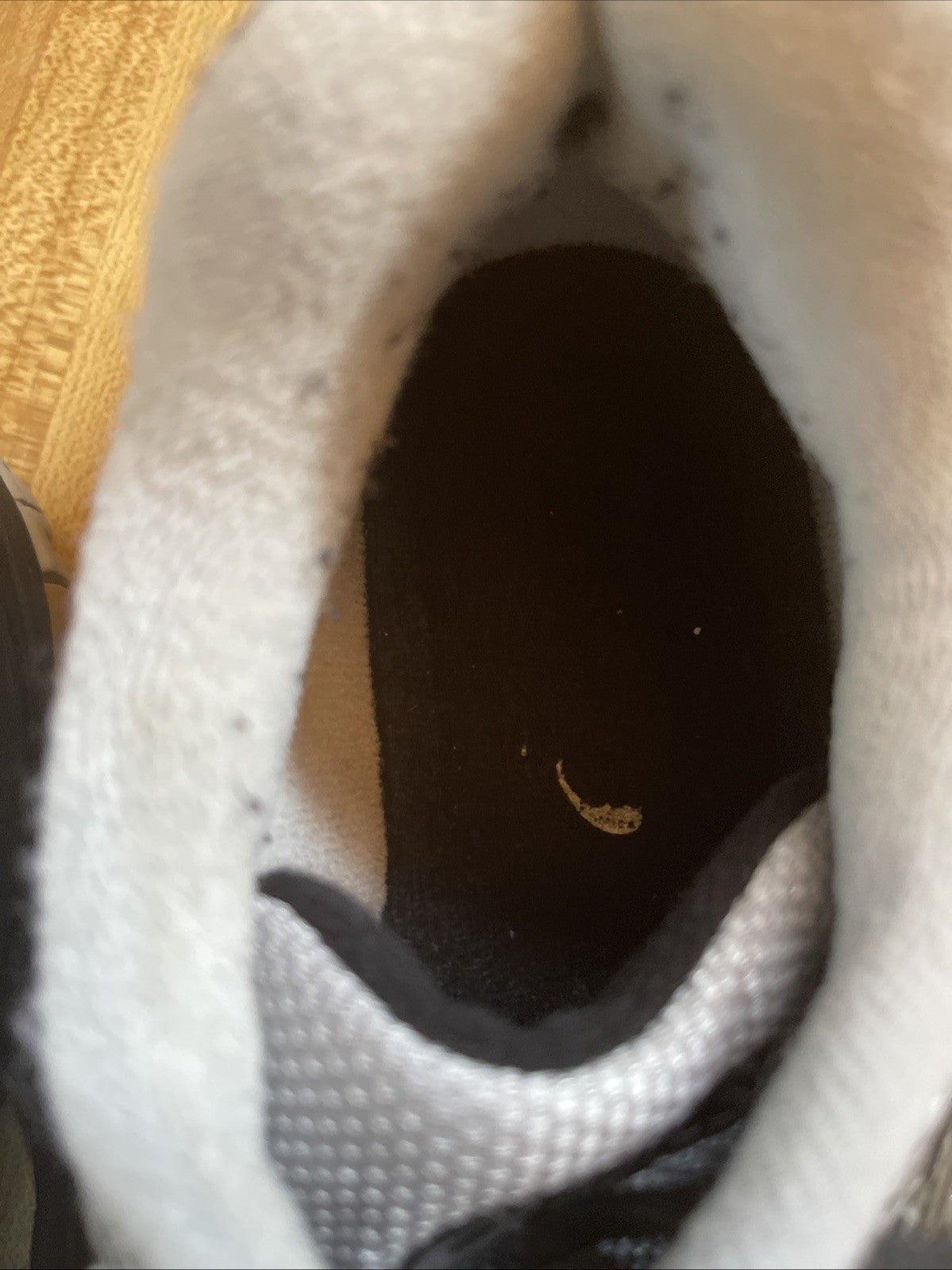 ASICS Gel Rocket Size 9