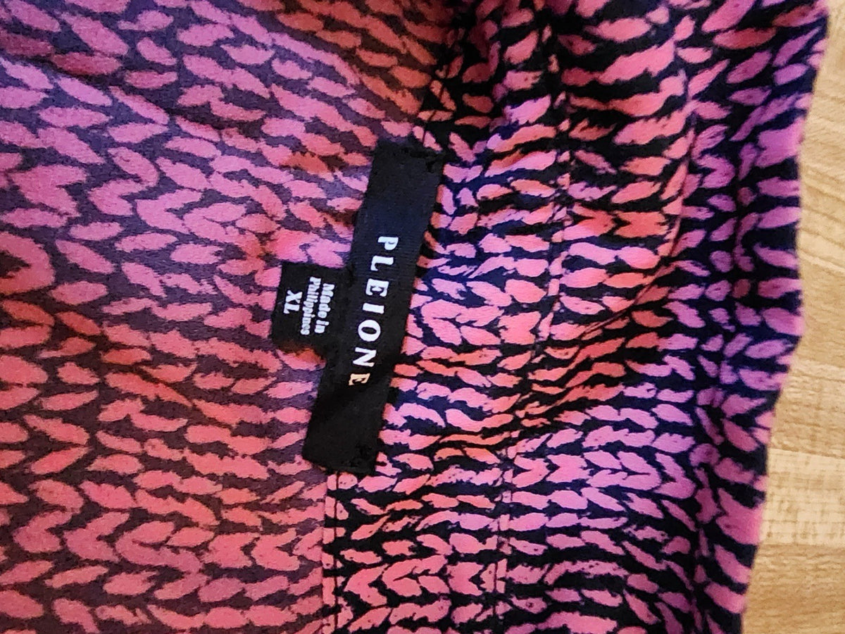 Pleione Top XL NWT