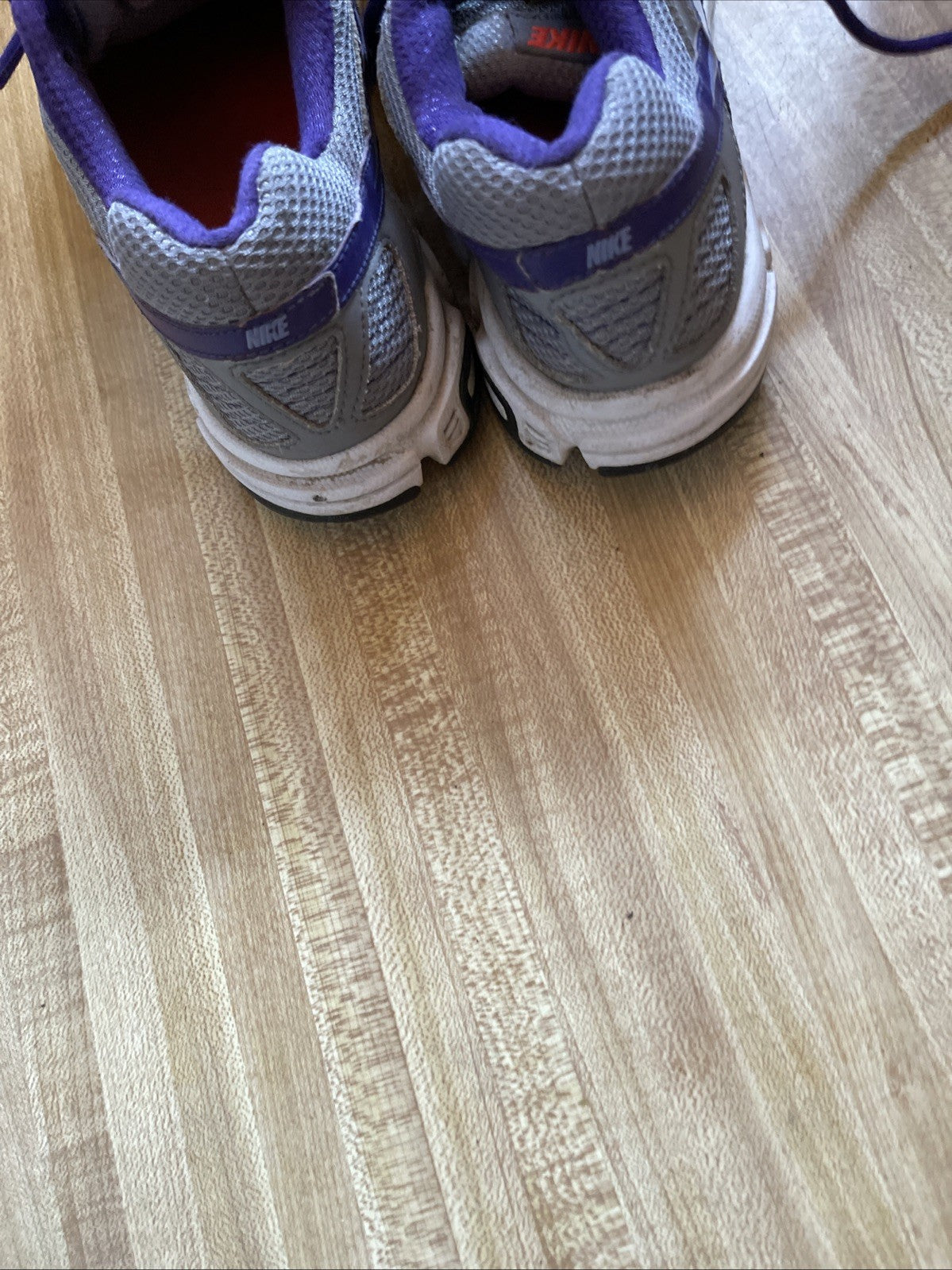 Nike Downshifters 8.5